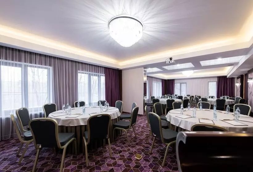 Orient Hotel Bishkek