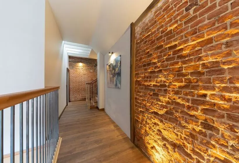 ペンション The Ironmongers Boutique