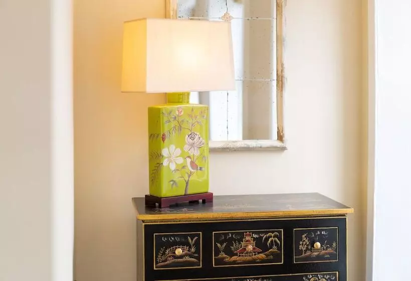 ペンション The Ironmongers Boutique