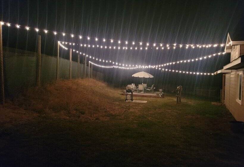 بنسيون Whitefish Stage Hideaway