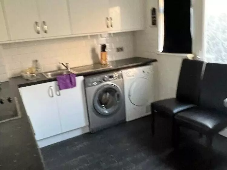 レジデンス Beautiful 2 Bed House In Grays