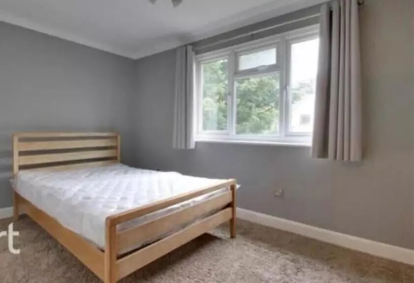 レジデンス Beautiful 2 Bed House In Grays