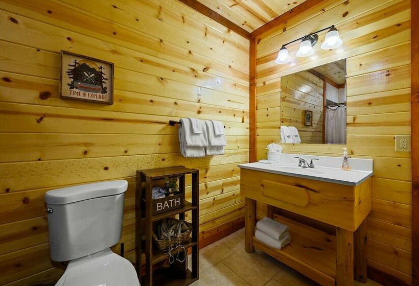 Smokystays Smoky Ridge