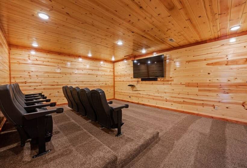 Smokystays Smoky Ridge