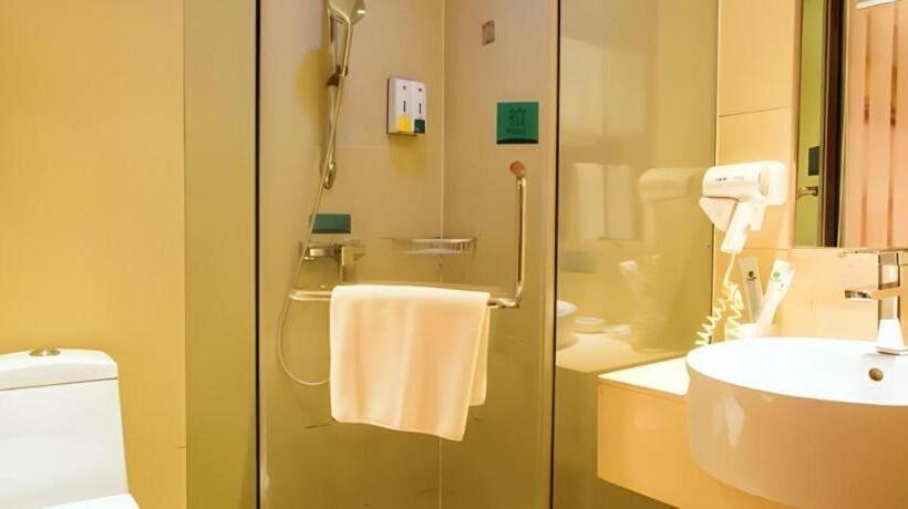 בית מלון כפרי City Comfort Inn Hezhou Municipal Square