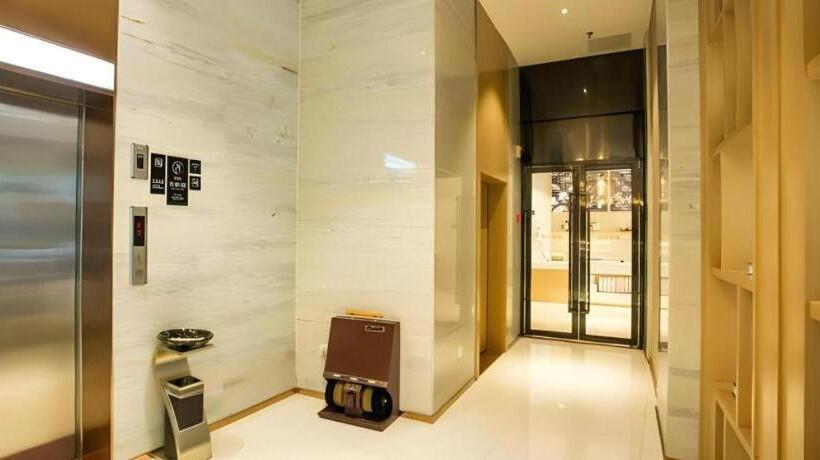 בית מלון כפרי City Comfort Inn Hezhou Municipal Square