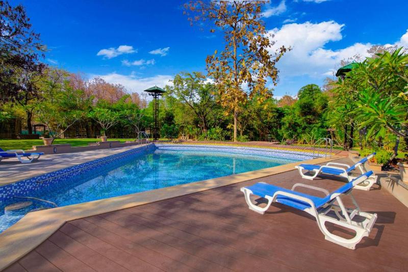 Отель Club Mahindra Netrang