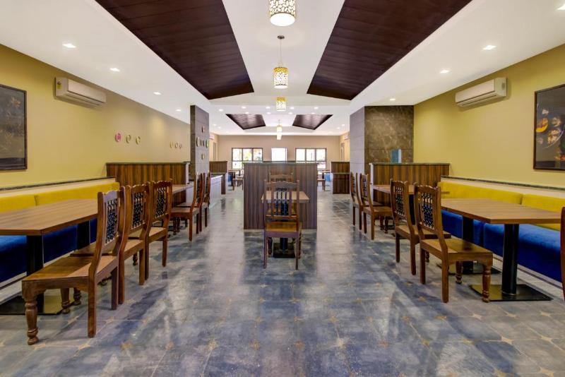 Отель Club Mahindra Netrang