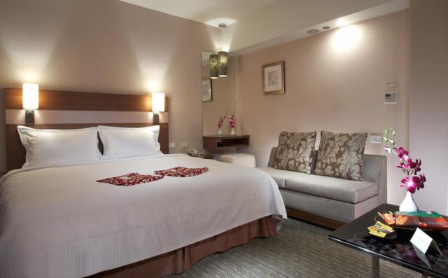 هتل Hua Ge Hot Spring