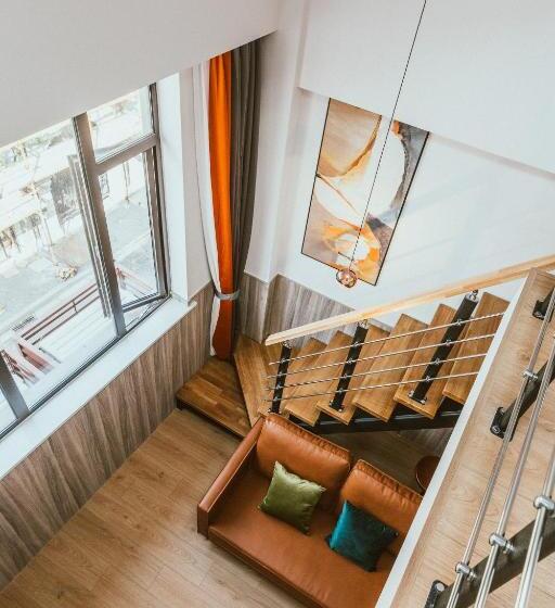 호텔 Shanghai Fish Inn People Square