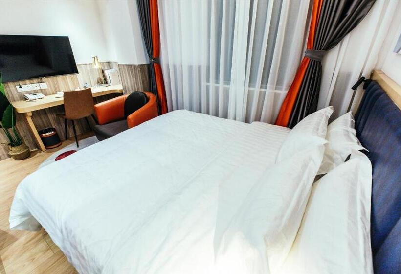 호텔 Shanghai Fish Inn People Square