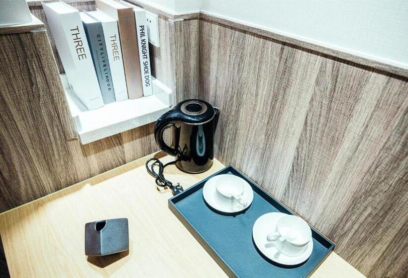 호텔 Shanghai Fish Inn People Square