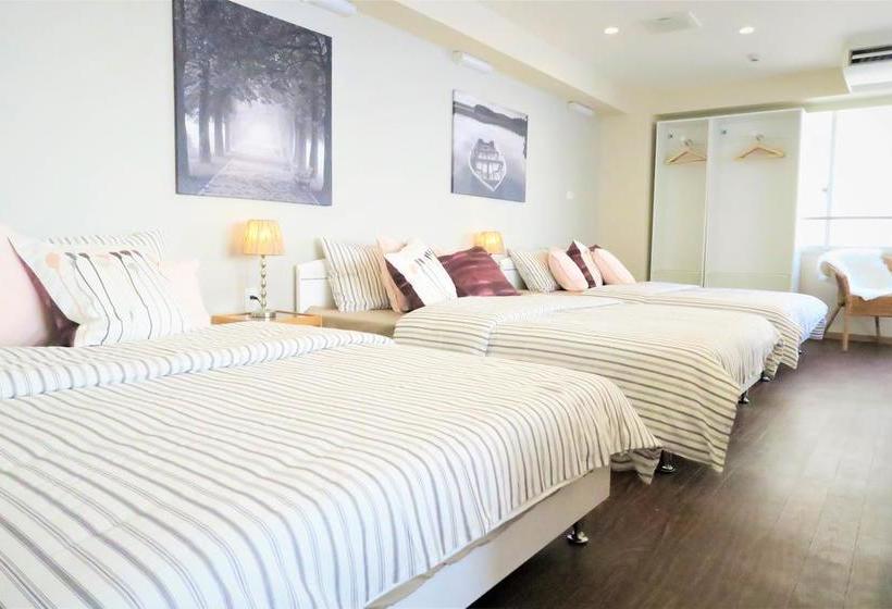 Общежитие Kitashinchi Apartment