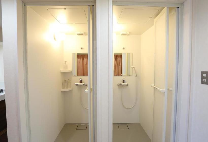 Общежитие Kitashinchi Apartment