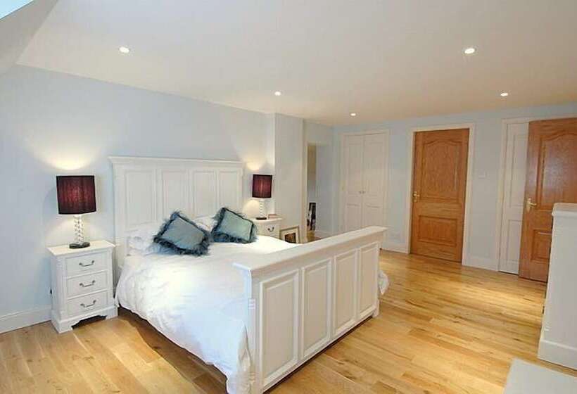 Bcc Lochness Cottages