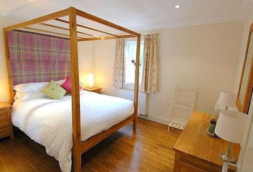 Bcc Lochness Cottages