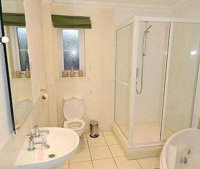 Bcc Lochness Cottages