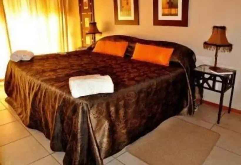Aamiaismajoitus (B&B) Angels Haven Guest House