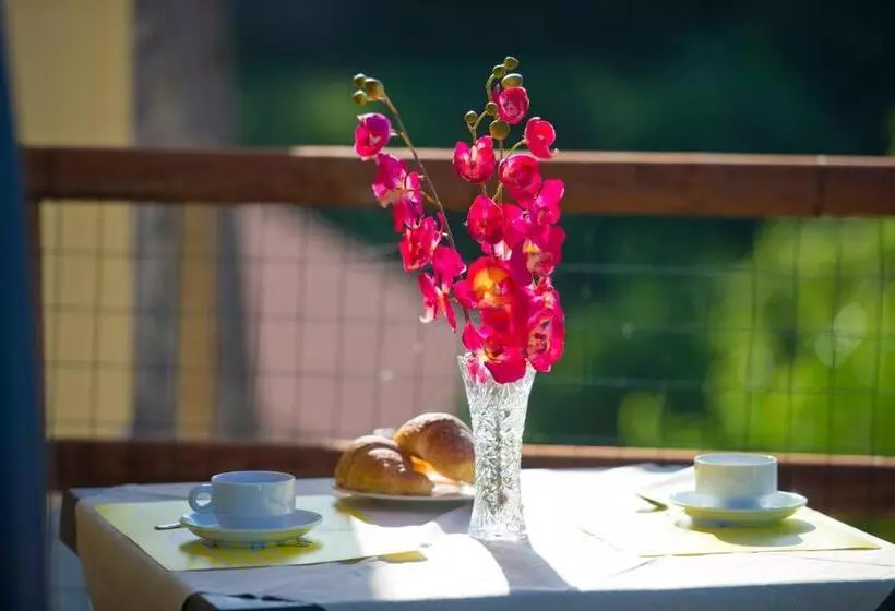 ベッドアンドブレックファースト Gli Dei Gemelli