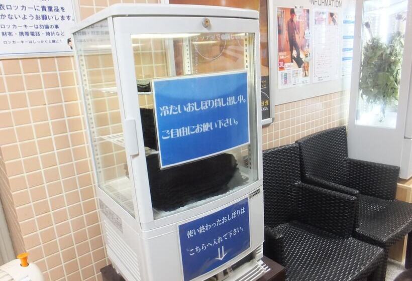 Capsule Hotel Wellbe Sakae   Caters To Men