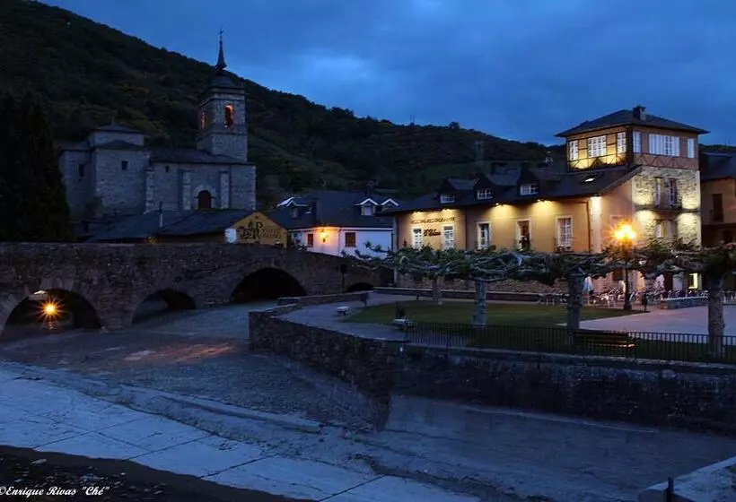 Hostal El Palacio