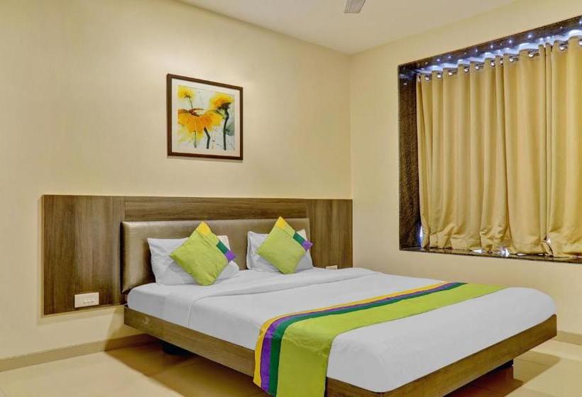 Hotel Treebo Bhagyashree Executive