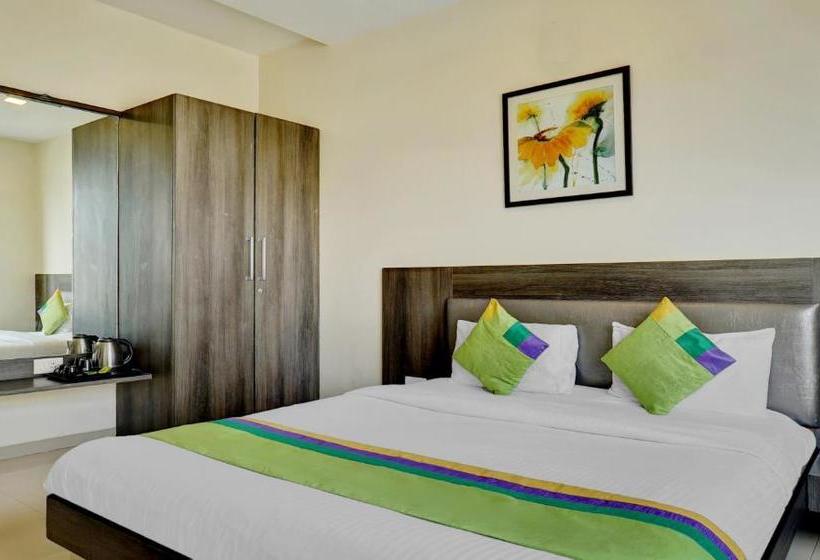 Hotel Treebo Bhagyashree Executive