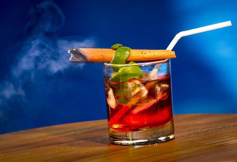 Отель Daun Bali Seminyak