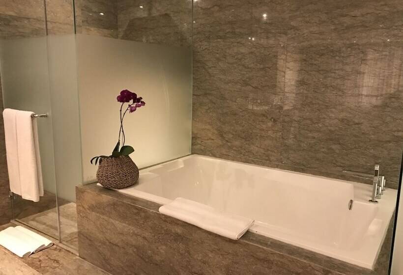 Отель Daun Bali Seminyak