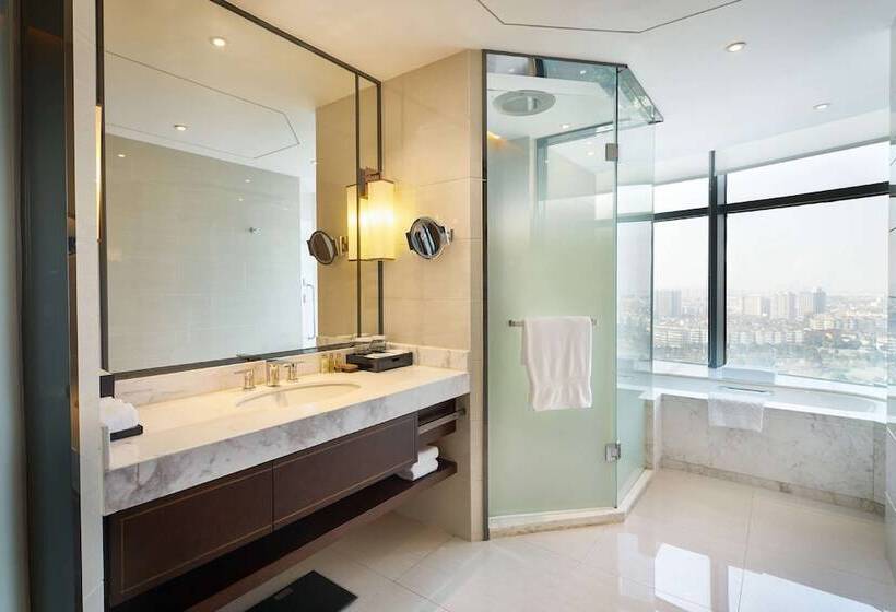 Hotel Doubletree By Hilton Ningbo Beilun