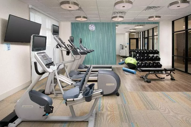 ホテル Holiday Inn Express Pensacola Downtown, An Ihg