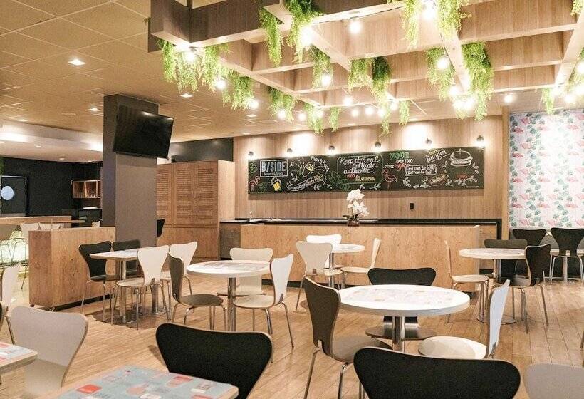 هتل Ibis Porto Alegre Moinhos De Vento