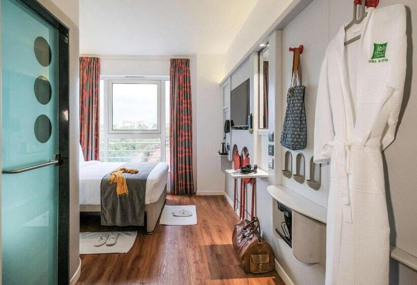 ホテル Ibis Styles Nairobi Westlands
