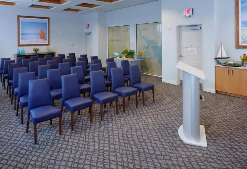 ホテル Indigo Orange Beach   Gulf Shores, An Ihg
