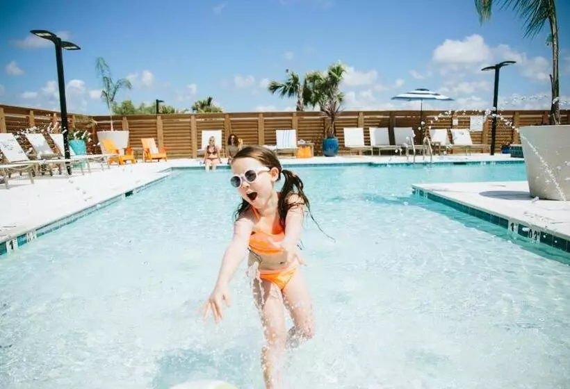 ホテル Indigo Orange Beach   Gulf Shores, An Ihg