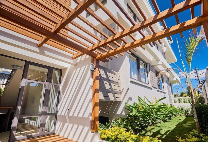 هتل Liberty Drive Apartments And Penthouses