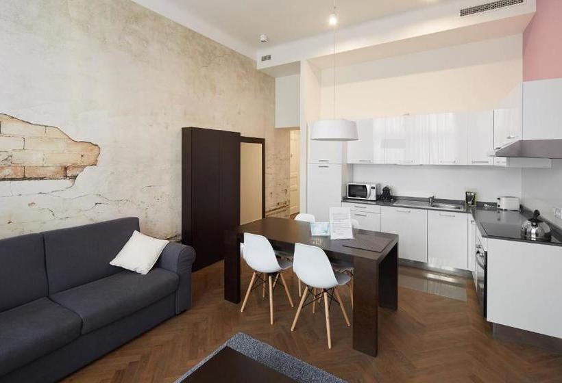 Hotelli MH Apartments River Prague