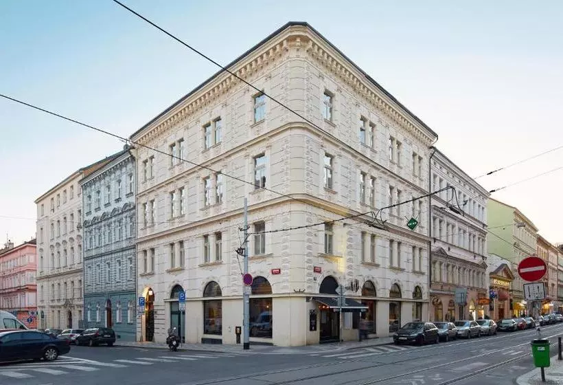 Hotelli MH Apartments River Prague
