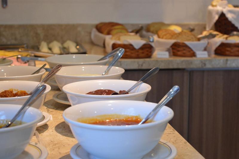 Sky Premium Hotel Gramado ótima Localização