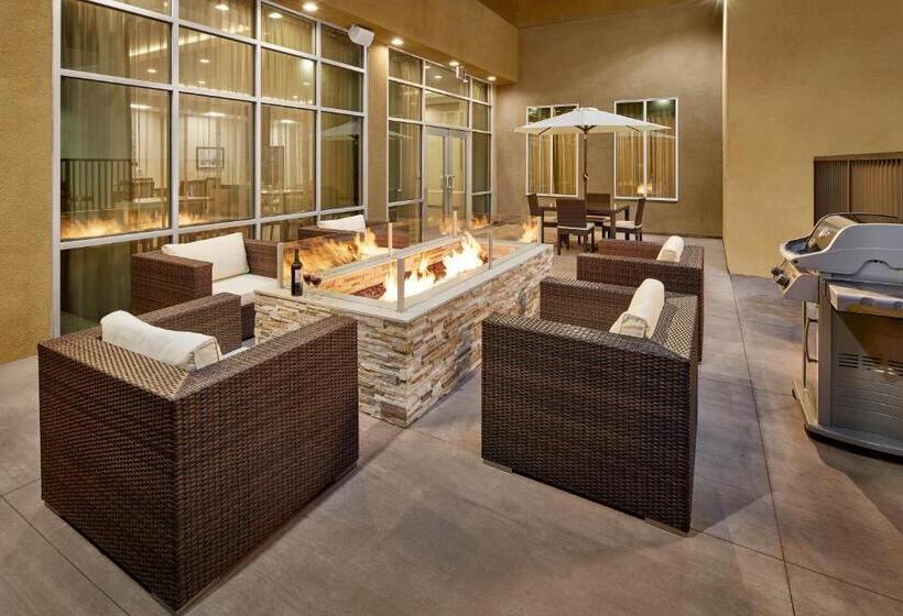 فندق Staybridge Suites Anaheim At The Park, An Ihg