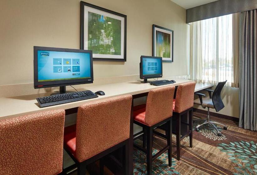 فندق Staybridge Suites Anaheim At The Park, An Ihg