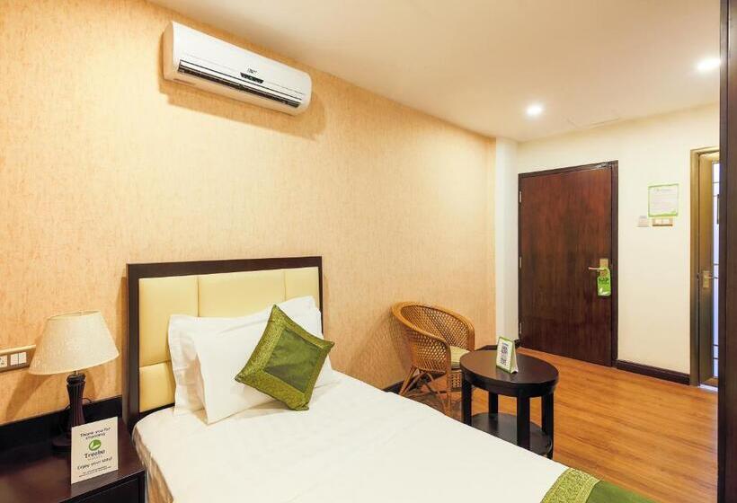 Hotelli Treebo Trend Adrak