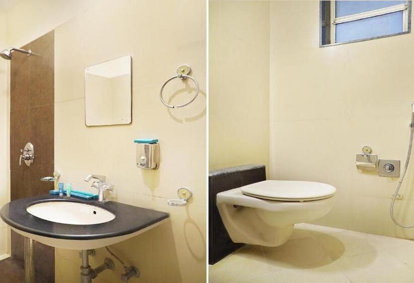 Hotel Treebo Bhagyashree Executive