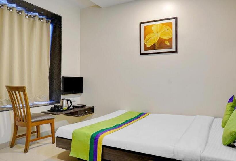 Hotel Treebo Bhagyashree Executive