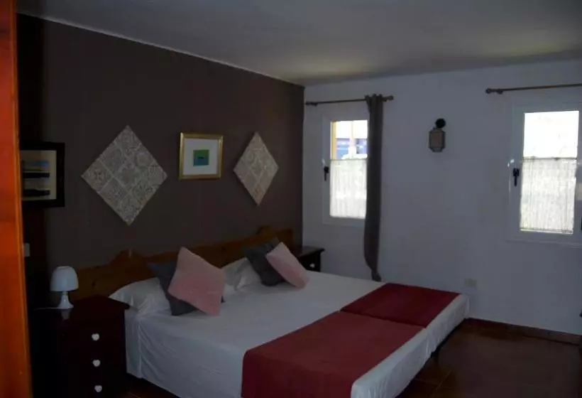 La Hoyilla Hostel La Aldea