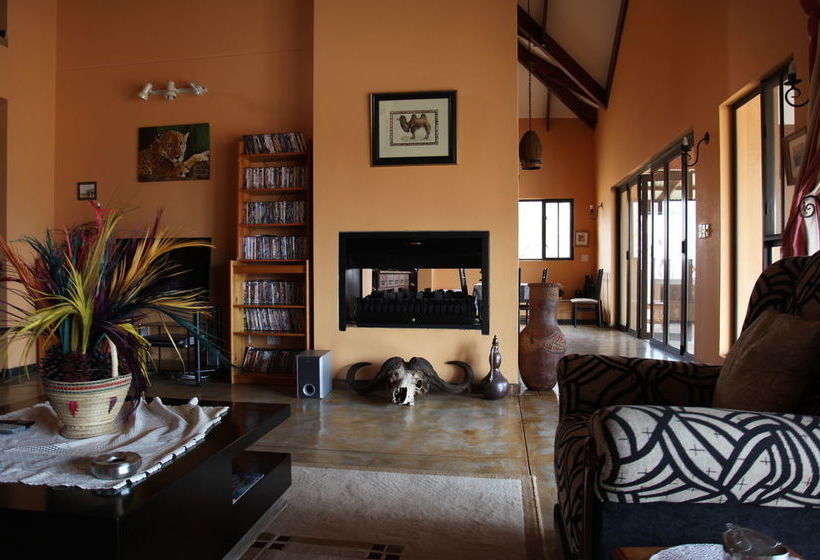 פנסיון Lili Bush Guesthouse