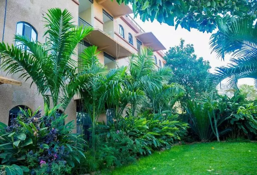 Baobab Hotel Ltd