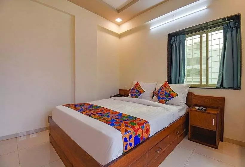 Fabhotel Galaxy Inn
