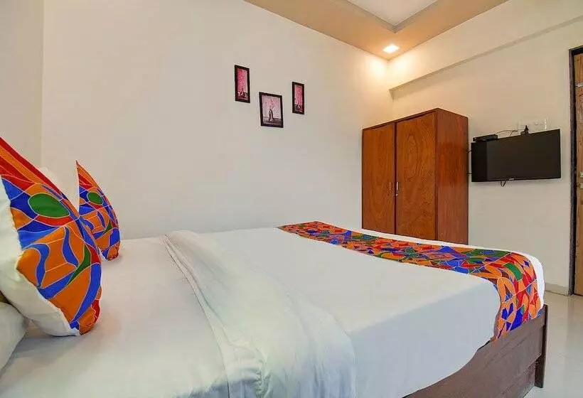 Fabhotel Galaxy Inn