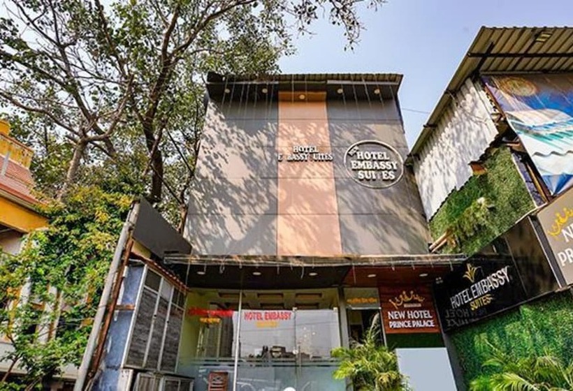 Fabhotel New Prince Palace